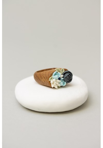 Exquisite Handcrafted Wooden Ring