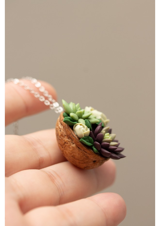 Green and Dark Violet Succulent Nutshell Necklace