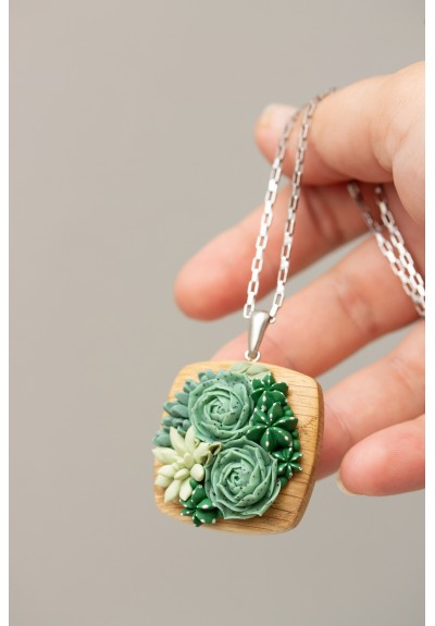 Succulent Necklace With Wooden Pendant