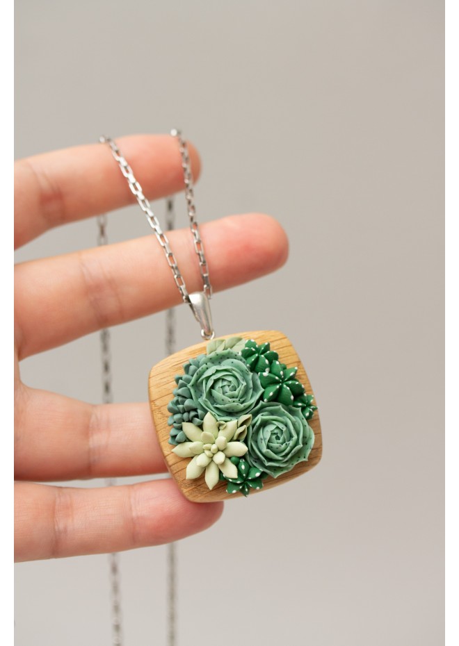 Succulent Necklace With Wooden Pendant