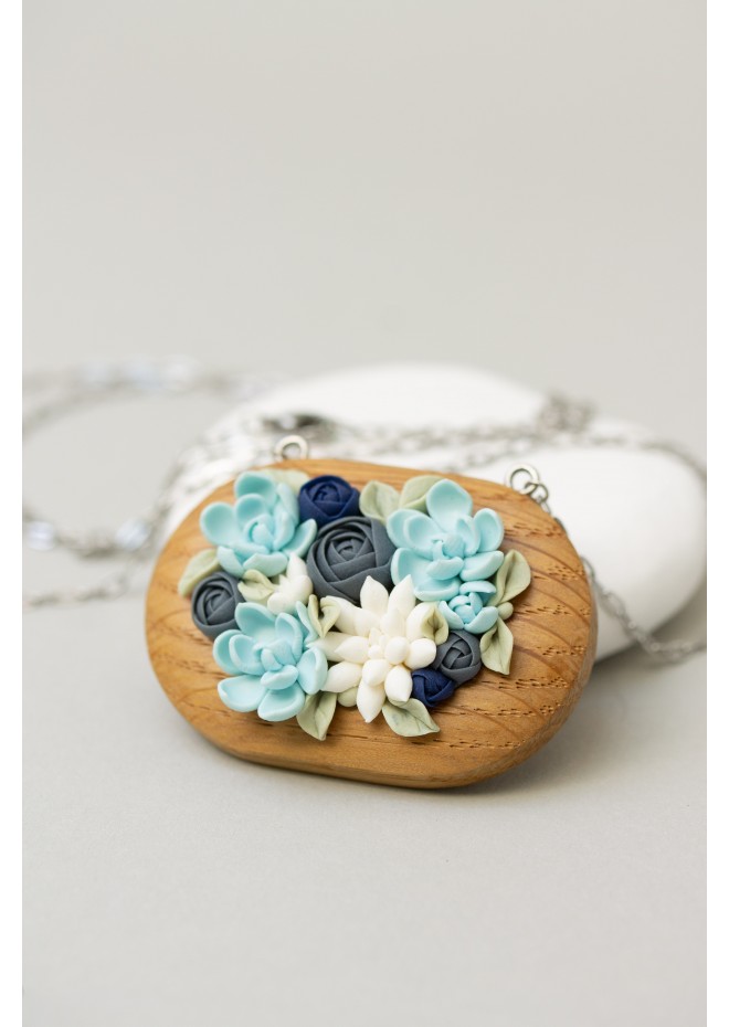 Succulent Necklace With Wooden Pendant