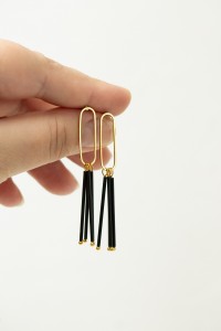 Minimalist Black & Gold Geometric Earrings – Lightweight