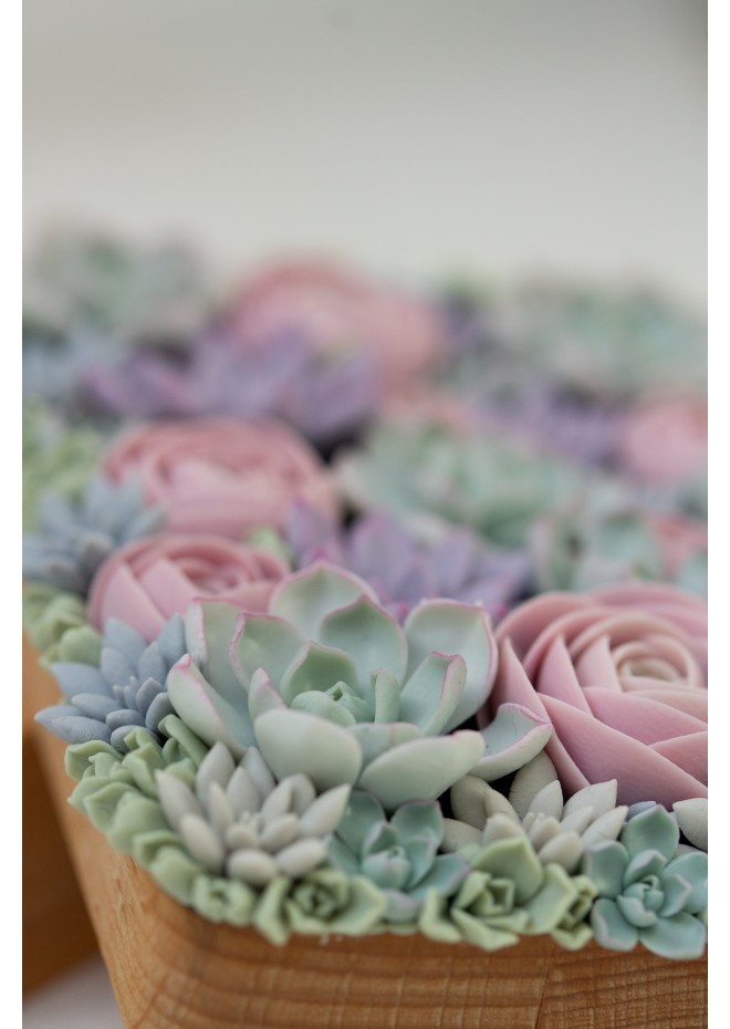 Handcrafted Wooden Jewelry Box with Pastel Succulents – EtenIren