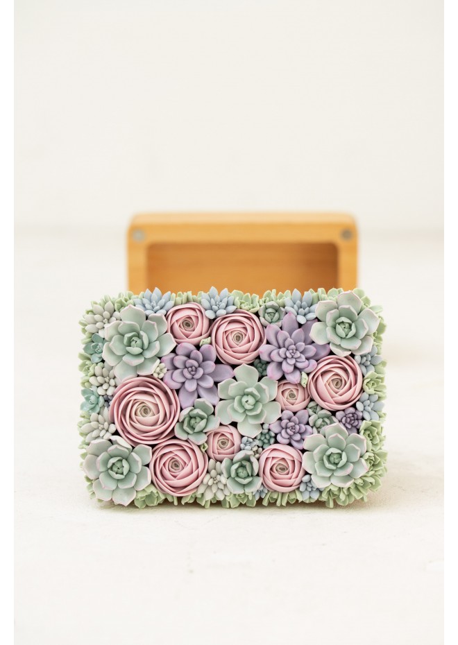 Handcrafted Wooden Jewelry Box with Pastel Succulents – EtenIren