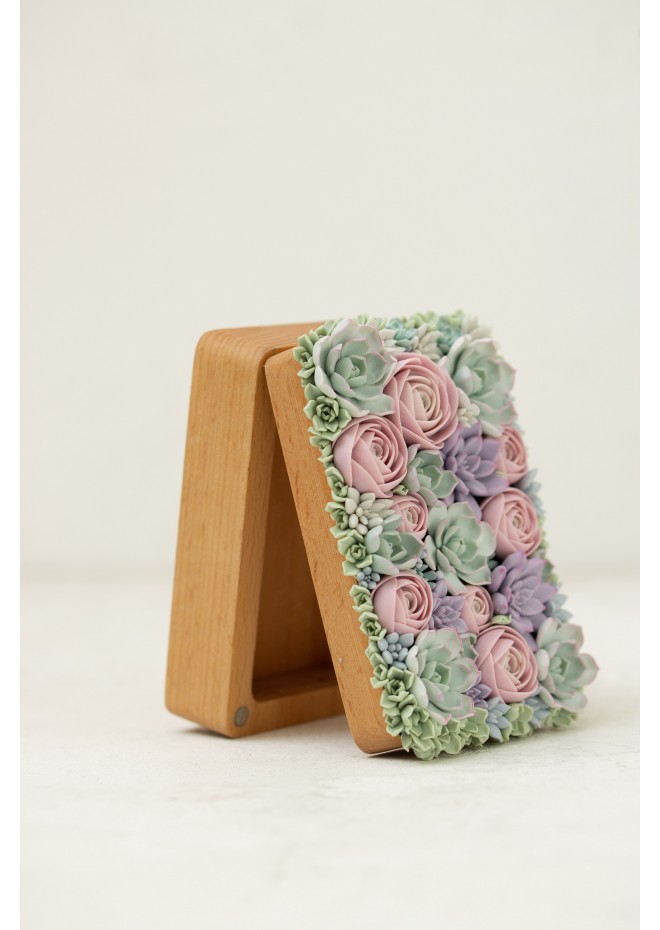 Handcrafted Wooden Jewelry Box with Pastel Succulents – EtenIren