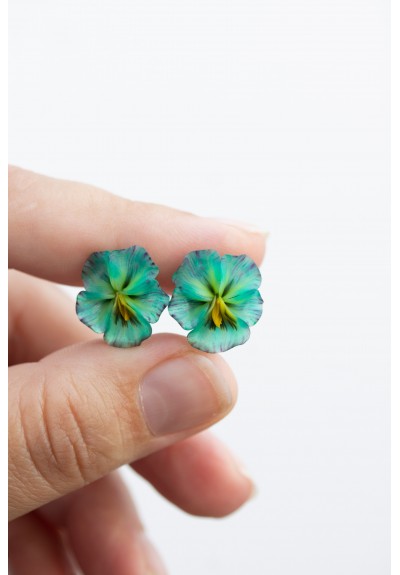 Handmade Pansy Stud Earrings in Mint
