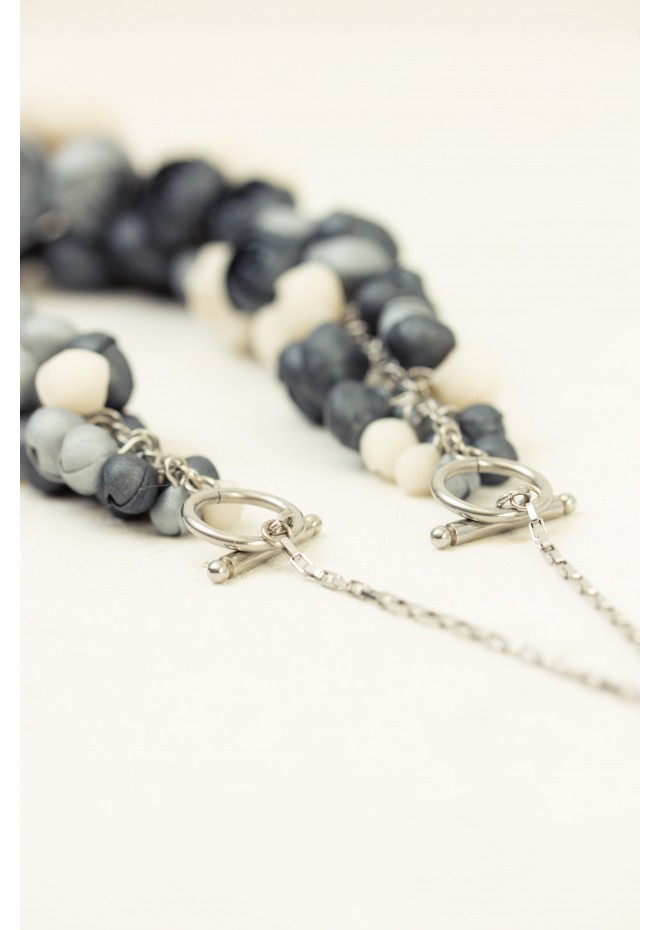 Beyond Colors Necklace – Unique Handmade Gray and White Floral Jewelry | Eten Iren