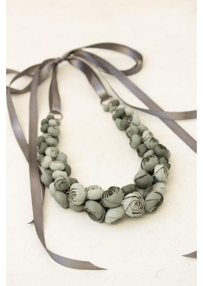 Gray Bloom Necklace
