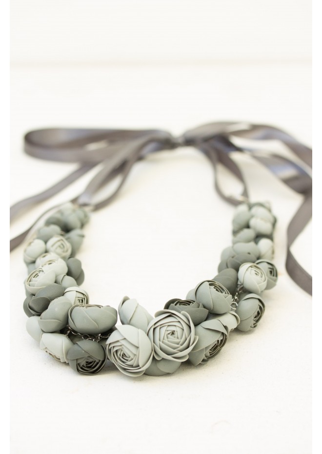 Gray Bloom Necklace