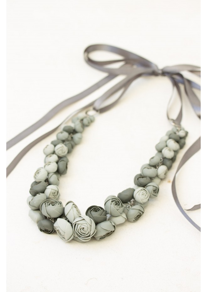 Gray Bloom Necklace