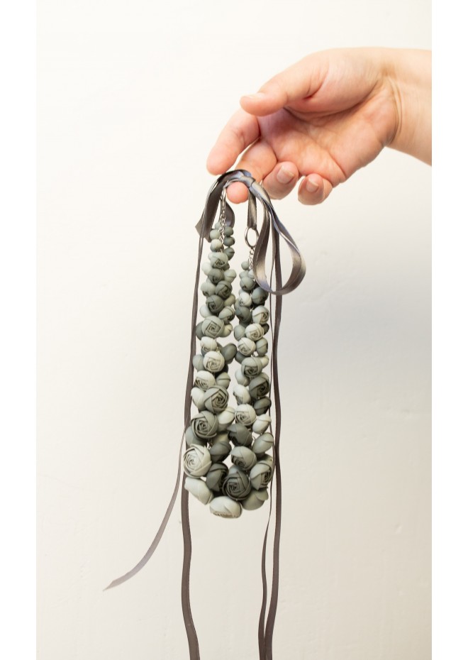 Gray Bloom Necklace