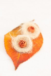 Cozy Crochet Flower Stud Earrings – 2 in 1 Removable Design