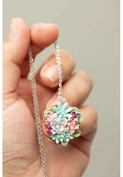 Unique Succulent Nutshell Necklace