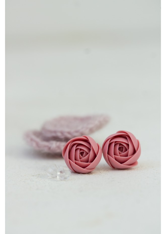 Cozy Crochet Flower Stud Earrings