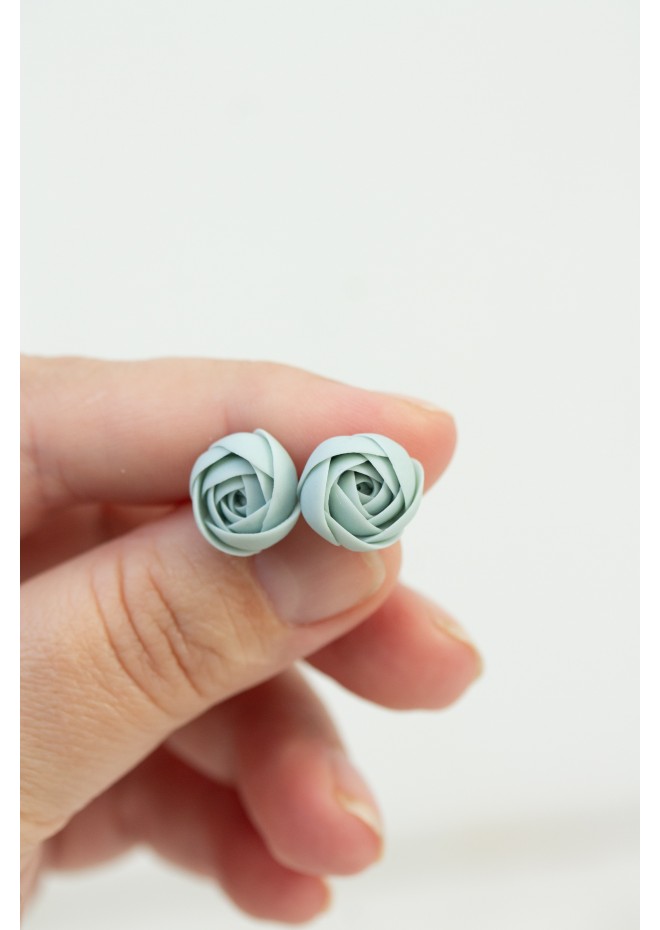 Cozy Crochet Flower Stud Earrings