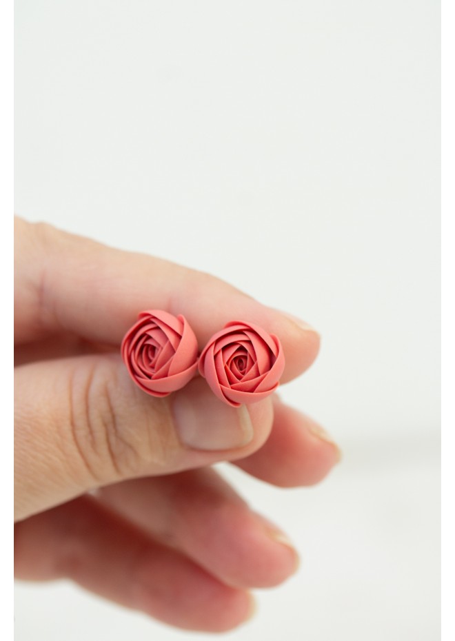 Cozy Crochet Flower Stud Earrings