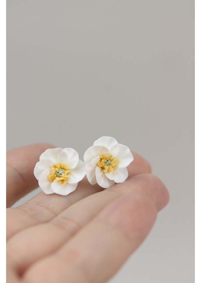 Floral Stud Earrings – Delicate Botanical Bridal Design