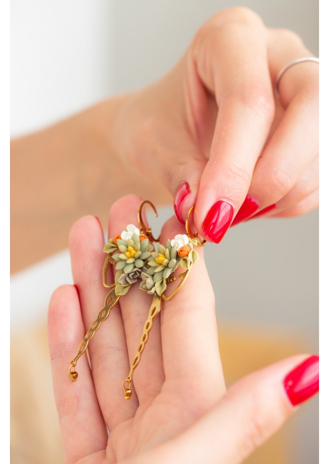 Flowers earrings, boquet earrings with girl, Unique Statement Earrings, flower dangle earrings