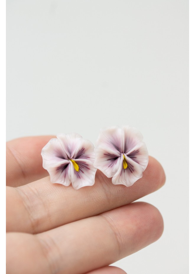 Pink Pansy Earrings  Flowers Stud earrings