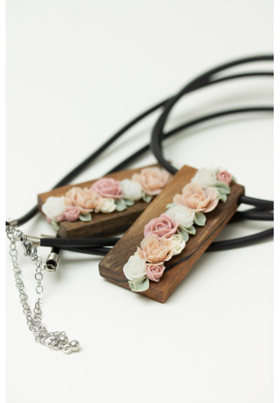 Handmade Floral Bouquet Necklace with Walnut Wood Base