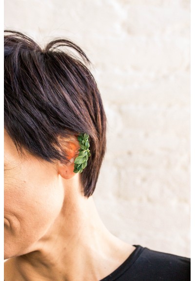 Green Leafs cuff earrings  Leaf ear cuff earrings for wedding  Non pierced single earring Floral earrings Woodland jewelry