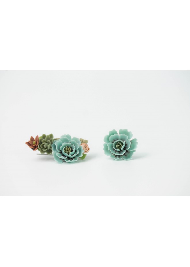 Flowers Boquet Cuff earrings Blue Green Beige floral stud earrings, unique floral jewelry, design from EtenIren