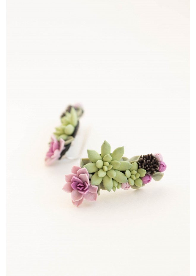 Succulent Echeveria Cuff earrings Green Pink Succulents dangle earrings, unique floral jewelry, design from EtenIren