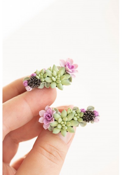 Succulent Echeveria Cuff earrings Green Pink Succulents dangle earrings, unique floral jewelry, design from EtenIren