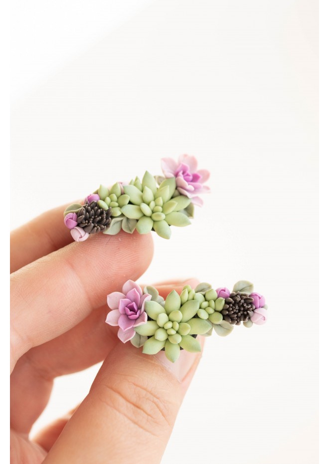 Succulent Echeveria Cuff earrings Green Pink Succulents dangle earrings, unique floral jewelry, design from EtenIren