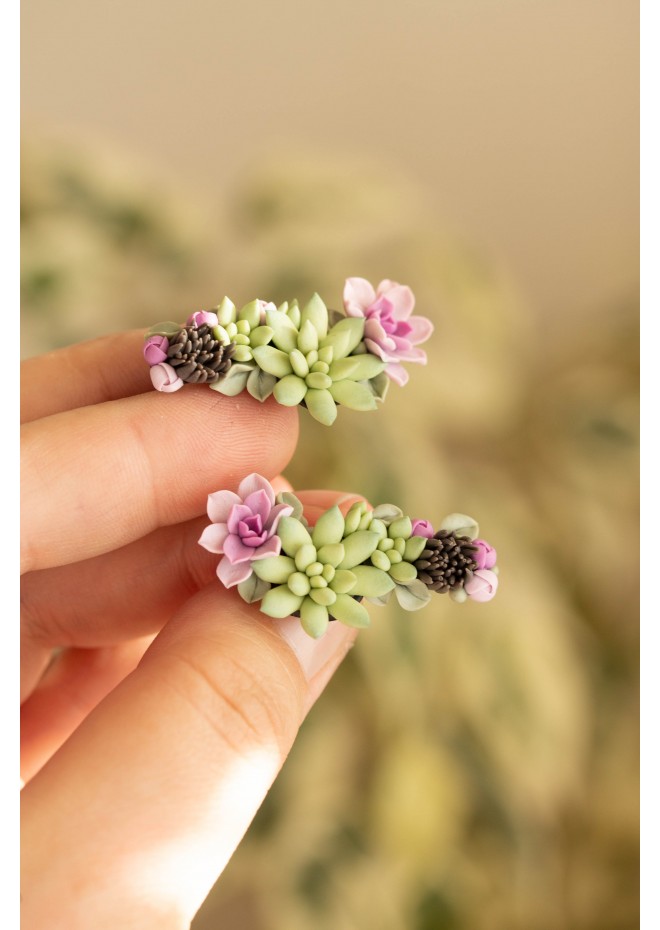 Succulent Echeveria Cuff earrings Green Pink Succulents dangle earrings, unique floral jewelry, design from EtenIren