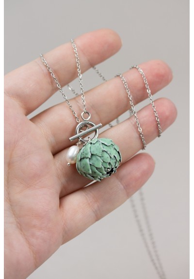 Green Artichoke Pendant Necklace in Polymer clay, Food Pendants, necklace with pearl and clover leaf pendant