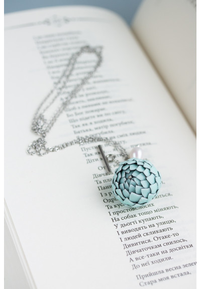 Mint Artichoke Necklace