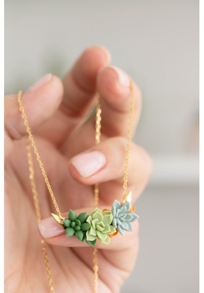 Green succulent necklace