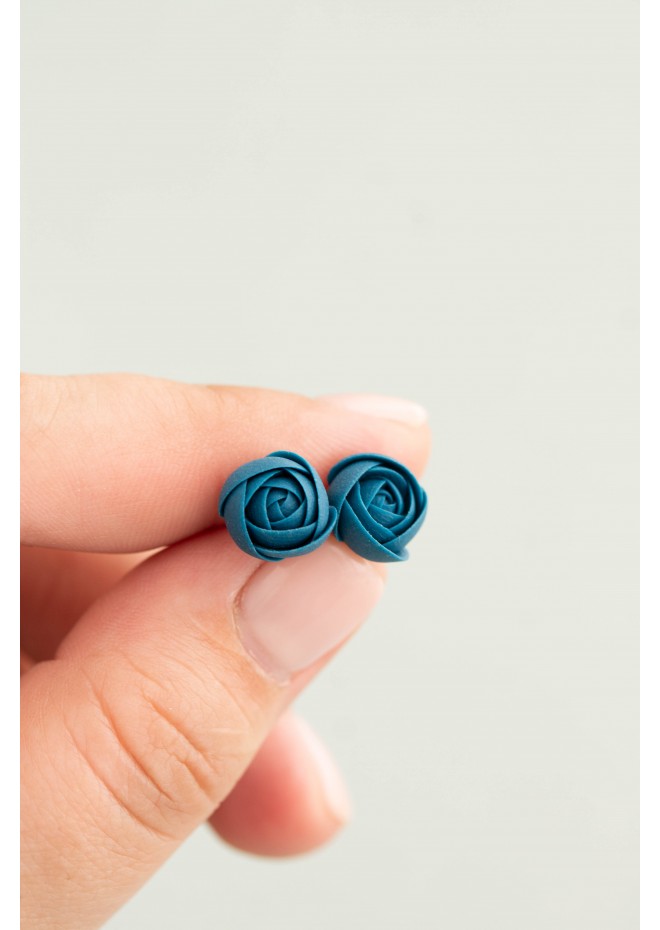 Blue Ranunculus Studs