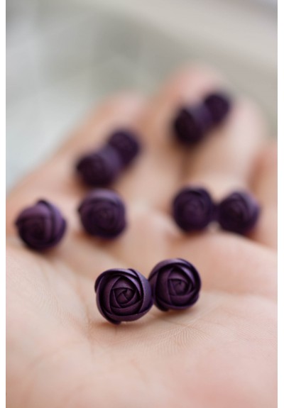 Dark Purple Ranunculus Studs