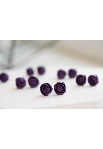 Dark Purple Ranunculus Studs