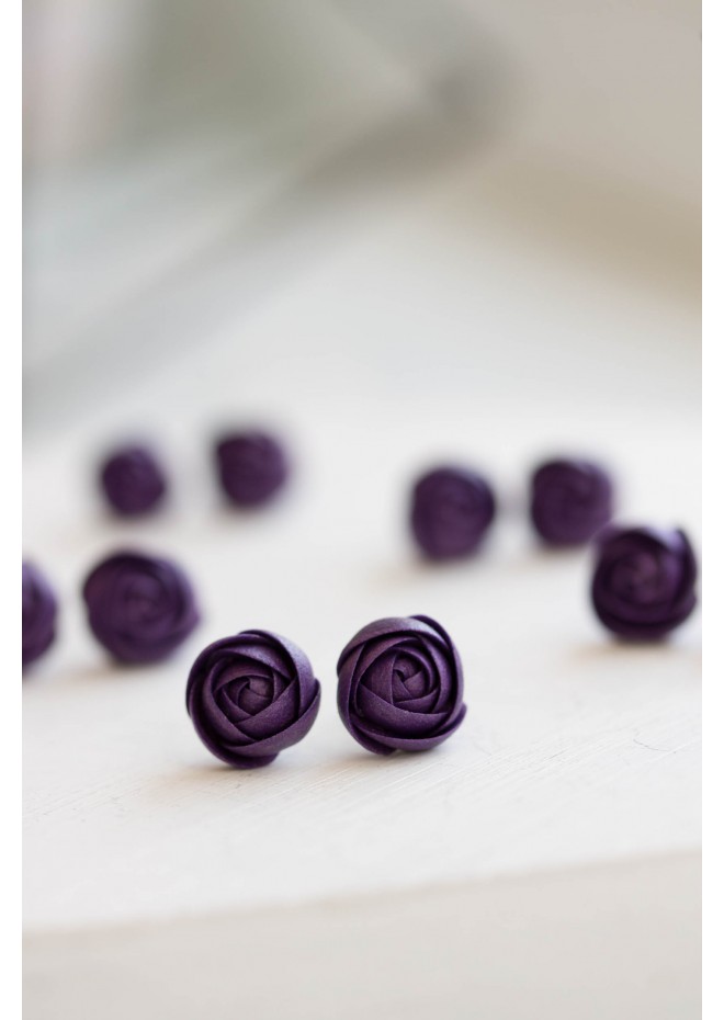 Dark Purple Ranunculus Studs