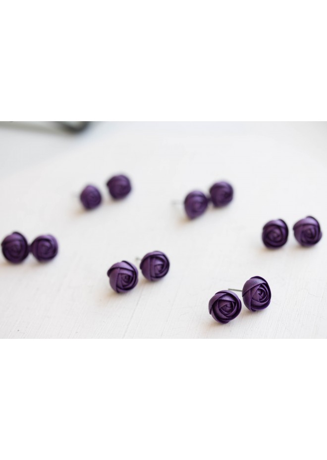 Dark Purple Ranunculus Studs