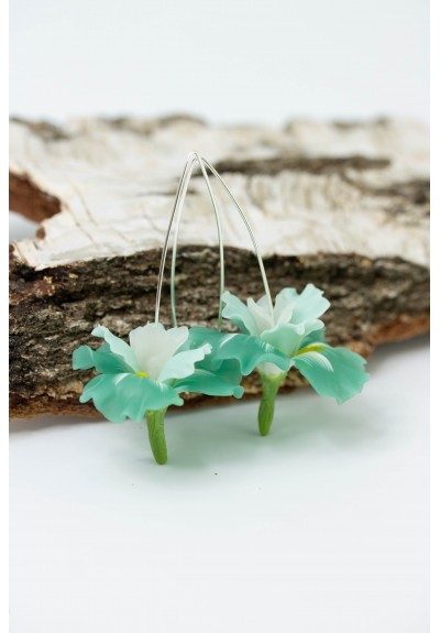 Mint Iris Flower dangle earrings, lightweight and comfortable earrings, made from polymer clay, by EtenIren