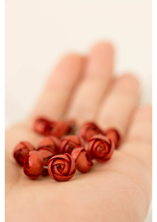 Burnt Orange Ranunculus Studs