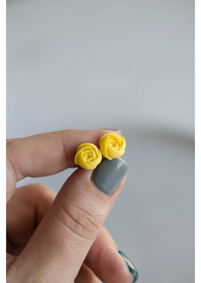 Yellow Ranunculus Studs